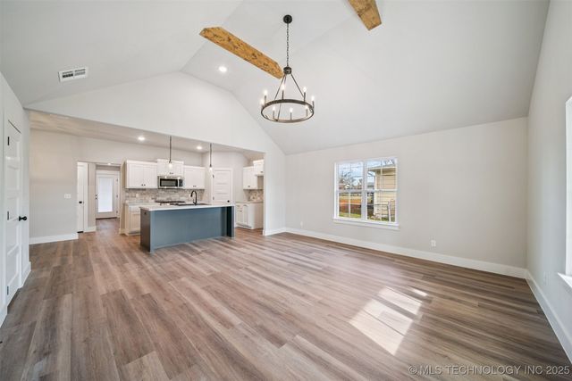 308 E Fry Court, Claremore, OK 74017