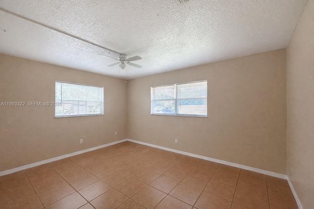 5644 Pierce St, Hollywood, FL 33021