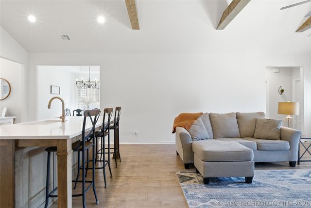 13308 E 123rd Place N, Collinsville, OK 74021