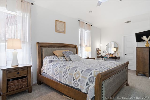 13308 E 123rd Place N, Collinsville, OK 74021