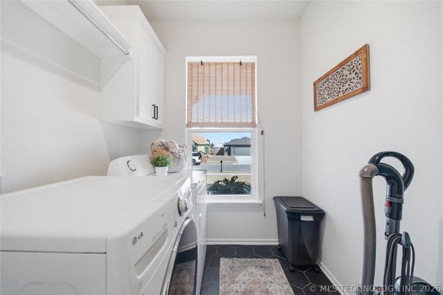 13308 E 123rd Place N, Collinsville, OK 74021