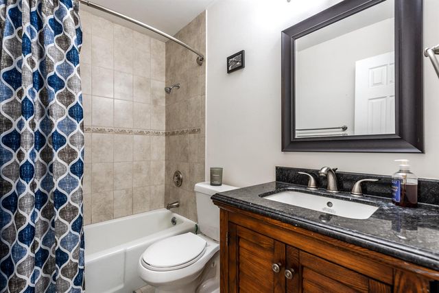 4317 APPLECREST Drive, Palm Beach Gardens, FL 33410