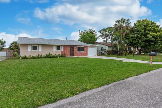 4317 APPLECREST Drive, Palm Beach Gardens, FL 33410