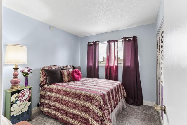 4032 Alta Lorraine Way, North Highlands, CA 95660