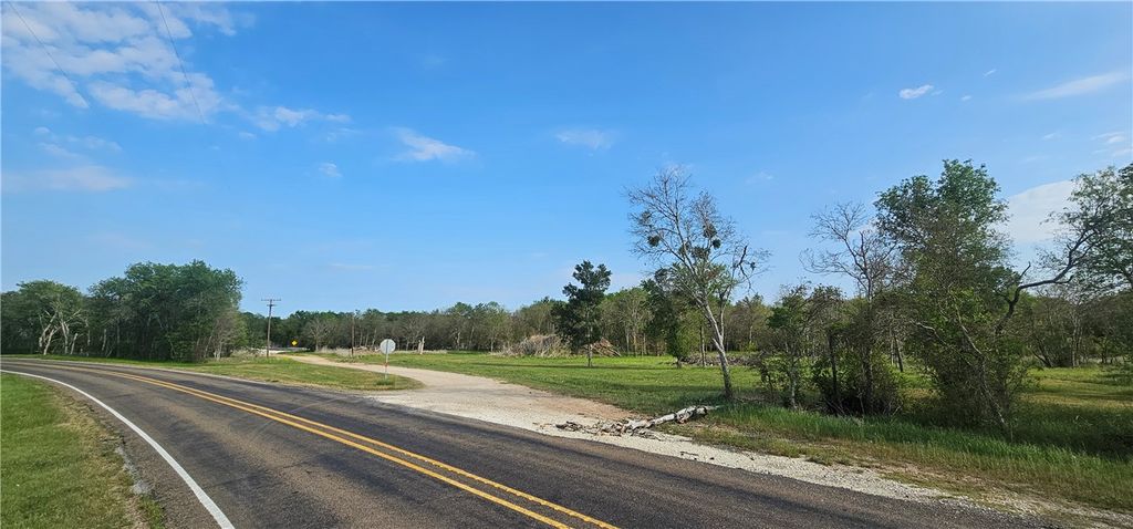 109 Cottonwood Street, Calvert, TX 77837 — photo 3