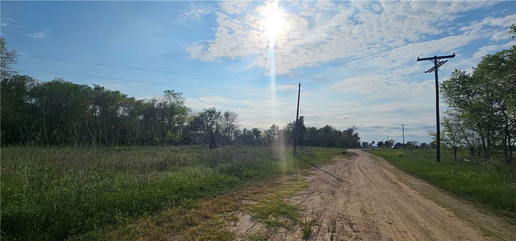 109 Cottonwood Street, Calvert, TX 77837 — photo 4