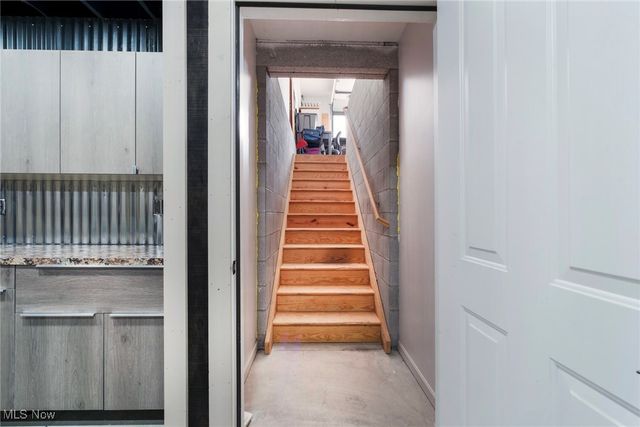 888 Flag Stone Avenue, Wooster, OH 44691