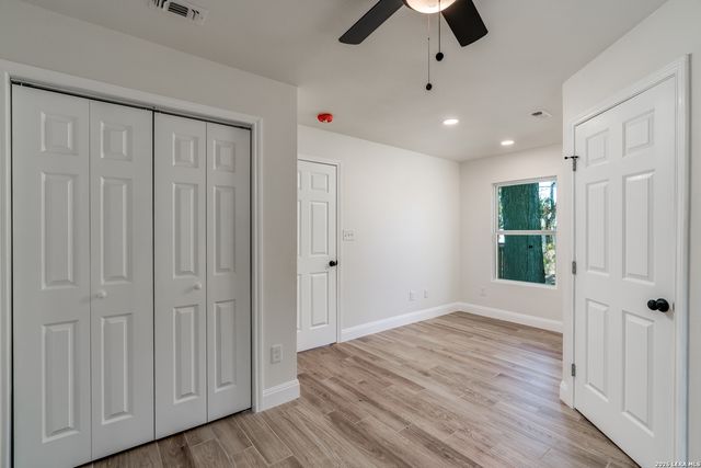 227 BURKE AVE, San Antonio, TX 78225