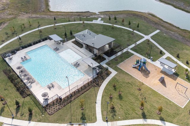 105 Cedar Ridge, Dayton, TX 77535