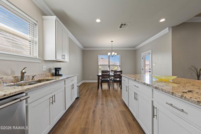 619 Bay Meadow Lane, Lafayette, LA 70507