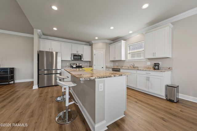 619 Bay Meadow Lane, Lafayette, LA 70507
