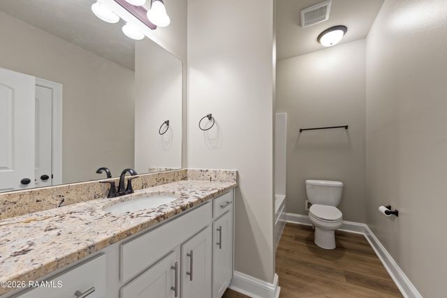 619 Bay Meadow Lane, Lafayette, LA 70507