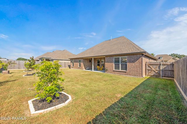 619 Bay Meadow Lane, Lafayette, LA 70507
