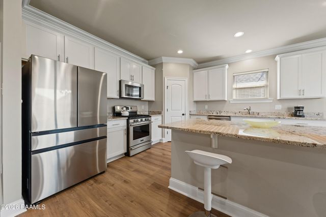 619 Bay Meadow Lane, Lafayette, LA 70507