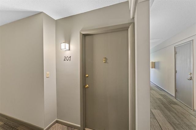 639 W Oakland Park Boulevard 207d, Oakland Park, FL 33311