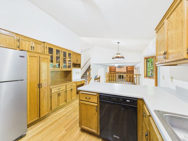 1952 Park Ridge Court, Chaska, MN 55318
