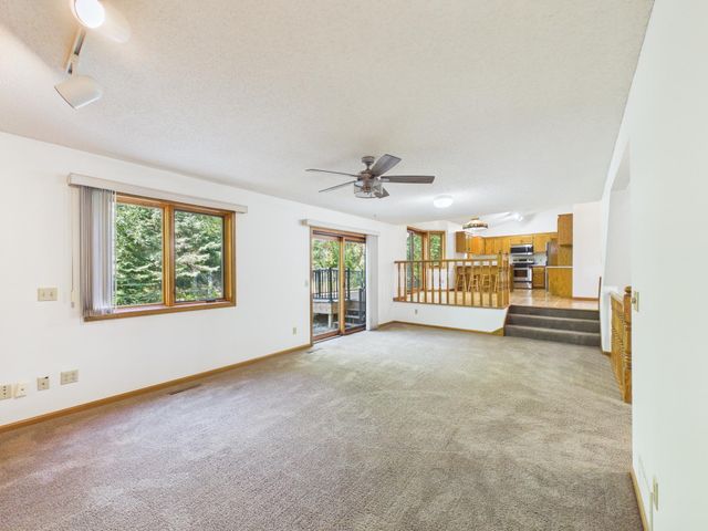 1952 Park Ridge Court, Chaska, MN 55318