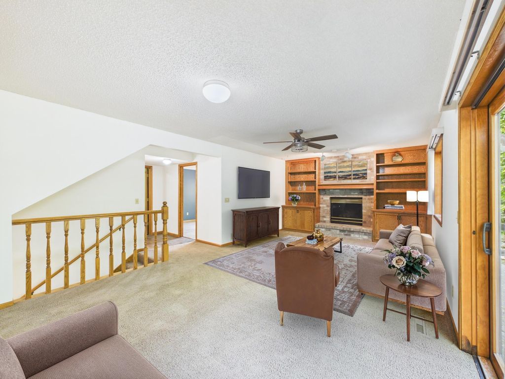 1952 Park Ridge Court, Chaska, MN 55318 — photo 5