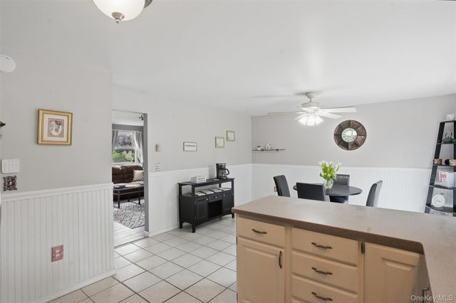 303 Parr Meadow Drive 3C, Newburgh, NY 12550
