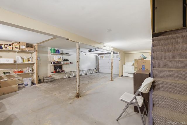 303 Parr Meadow Drive 3C, Newburgh, NY 12550