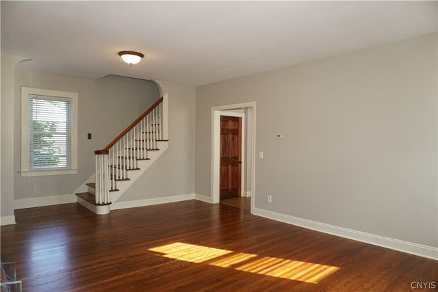 4430 S Onondaga Rd, Onondaga, NY 13120