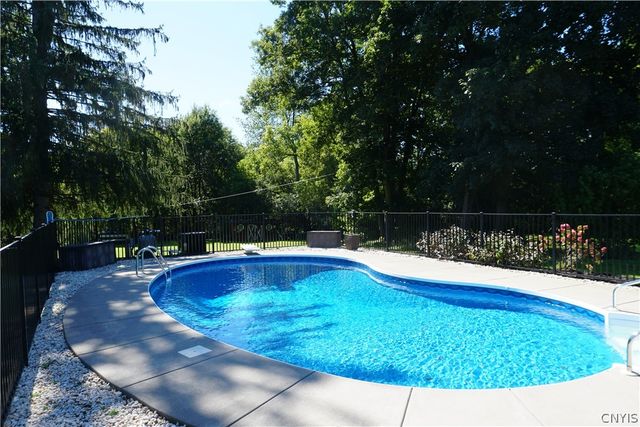 4430 S Onondaga Rd, Onondaga, NY 13120