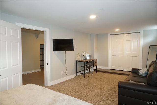 4430 S Onondaga Rd, Onondaga, NY 13120