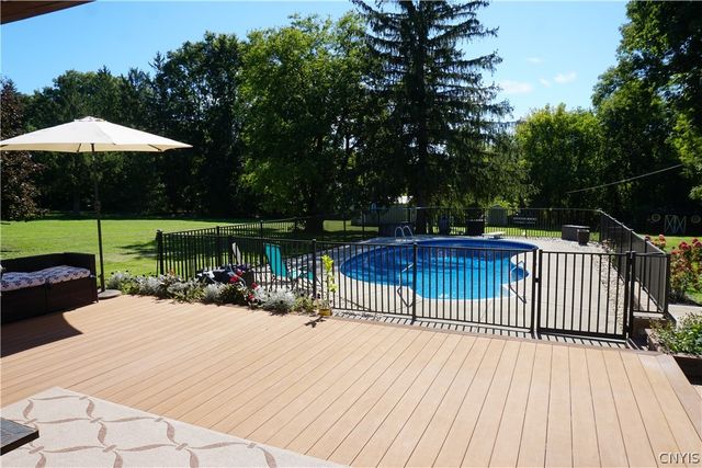 4430 S Onondaga Rd, Onondaga, NY 13120