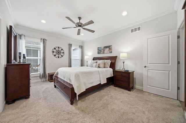 7660 Gateway Boulevard, Powell, OH 43065