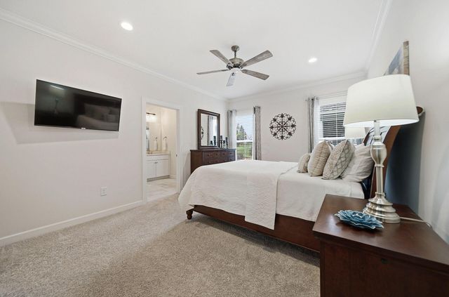 7660 Gateway Boulevard, Powell, OH 43065