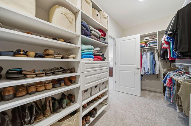 7660 Gateway Boulevard, Powell, OH 43065