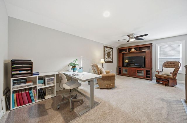 7660 Gateway Boulevard, Powell, OH 43065