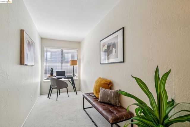 61 Parkview Ter, San Pablo, CA 94806