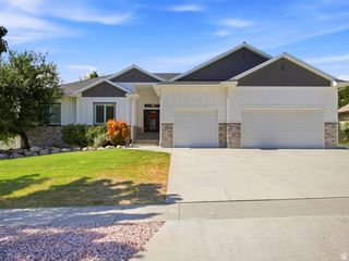 2194 S 175 E, Kaysville, UT 84037