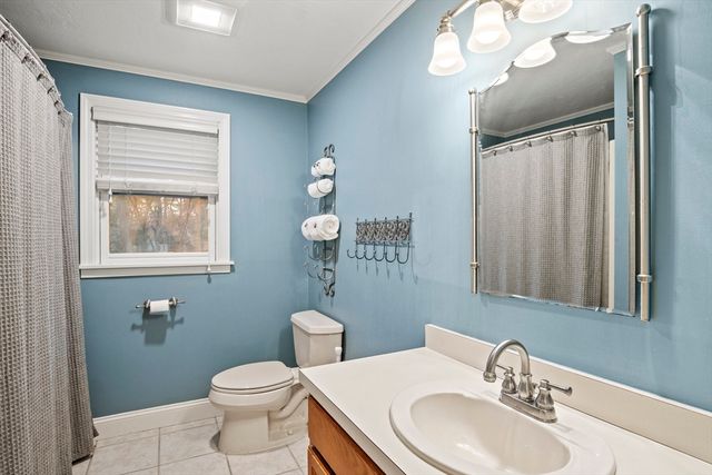 5 Knob Cone Drive, Boylston, MA 01505