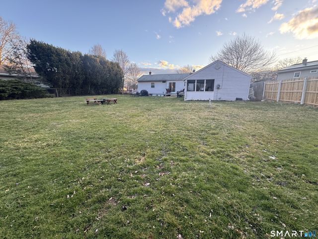 129 Cynthia Drive, West Haven, CT 06516