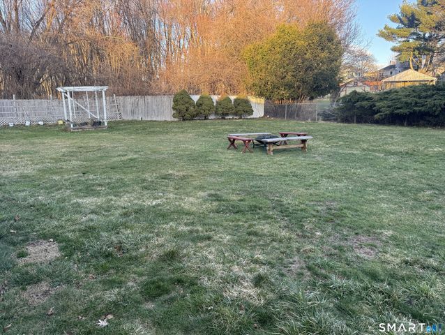 129 Cynthia Drive, West Haven, CT 06516