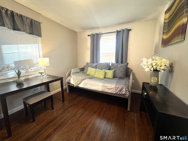 129 Cynthia Drive, West Haven, CT 06516