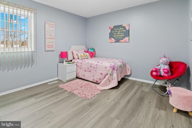 8252 GLEN CT, Jessup, MD 20794