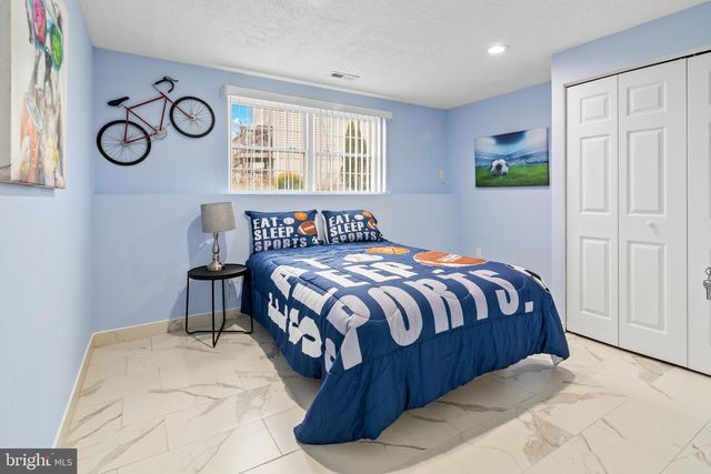 8252 GLEN CT, Jessup, MD 20794