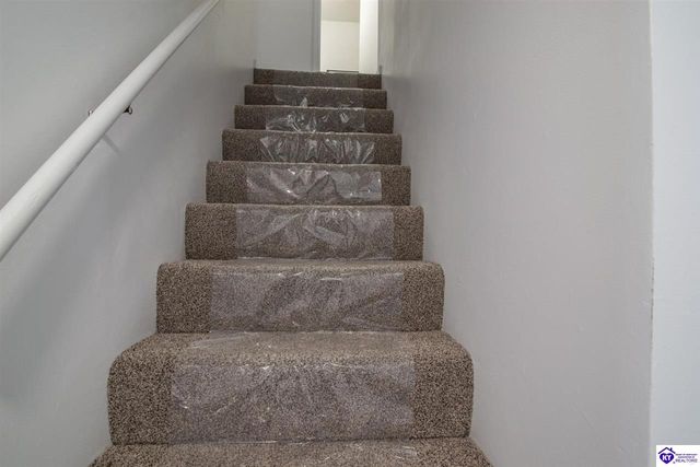 1204 Clear Ridge Lane, Radcliff, KY 40160