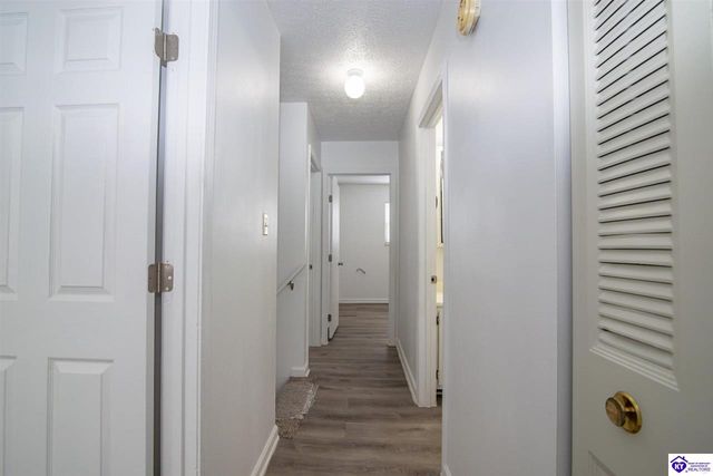 1204 Clear Ridge Lane, Radcliff, KY 40160