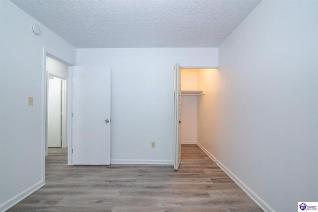 1204 Clear Ridge Lane, Radcliff, KY 40160