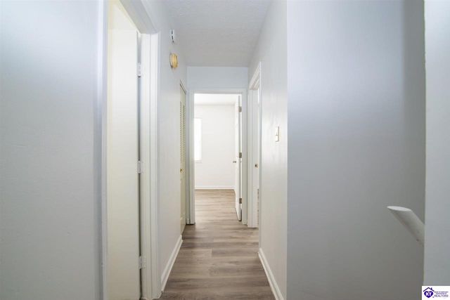 1204 Clear Ridge Lane, Radcliff, KY 40160