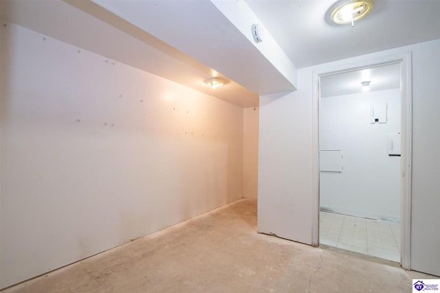 1204 Clear Ridge Lane, Radcliff, KY 40160