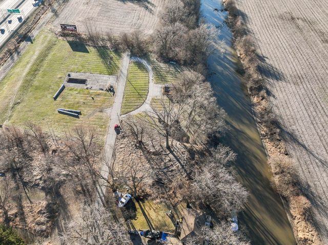 5462 Marine Drive, Portage, IN 46368