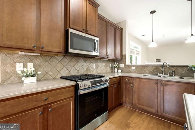2196 Kingswood Drive, Morrow, GA 30260