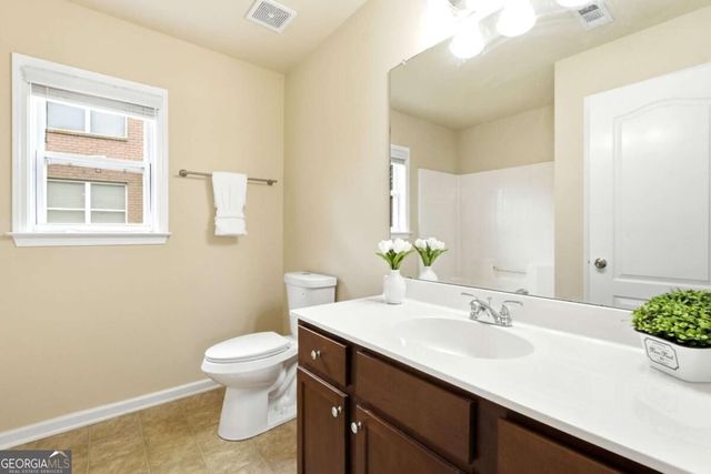 2196 Kingswood Drive, Morrow, GA 30260