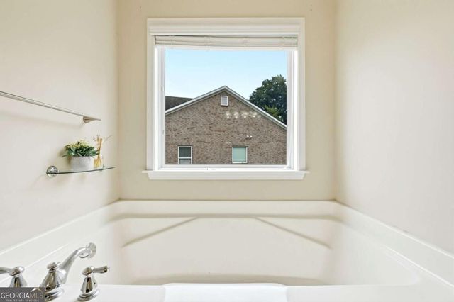 2196 Kingswood Drive, Morrow, GA 30260