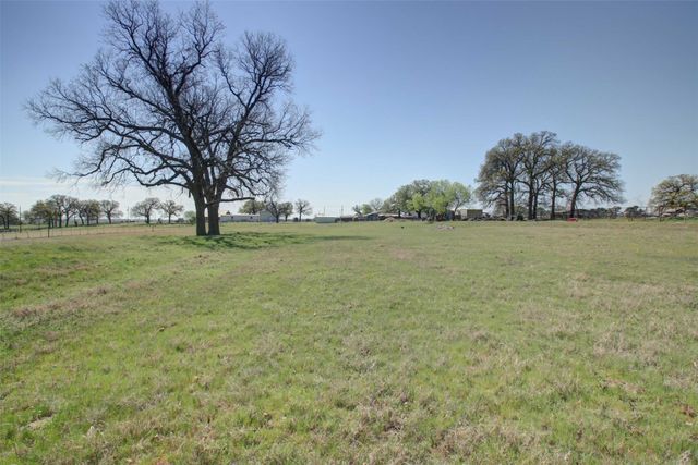 3559 Springfield Road, Springtown, TX 76082